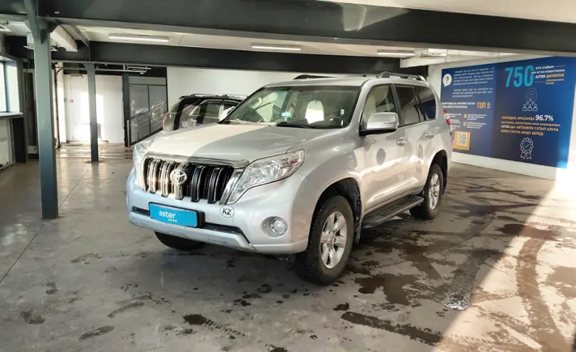Toyota Land Cruiser Prado 2014 года за 15 000 000 тг. в Астана