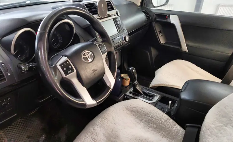 Toyota Land Cruiser Prado 2014 года за 15 000 000 тг. в Астана фото 5