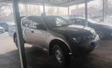 Mitsubishi L200 2015 года за 7 000 000 тг. в Алматы фото 3