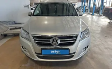 Volkswagen Tiguan 2009 года за 5 500 000 тг. в Караганда фото 2