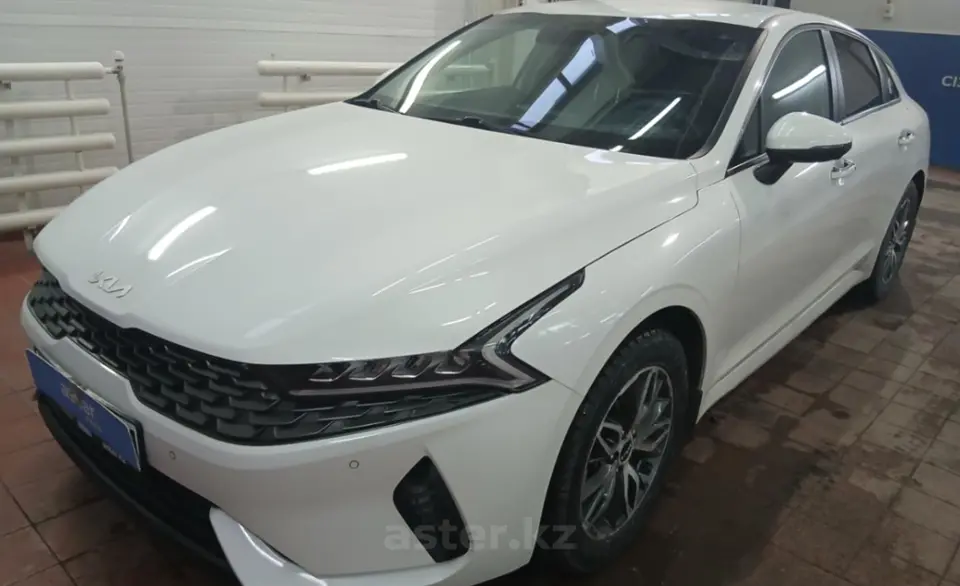 Kia K5 2021 года за 11 800 000 тг. в Астана