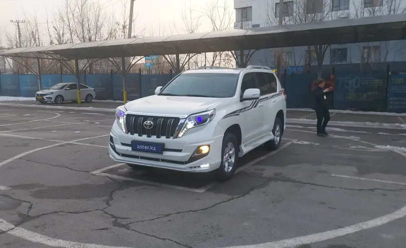 Toyota Land Cruiser Prado 2016 года за 14 000 000 тг. в Алматы