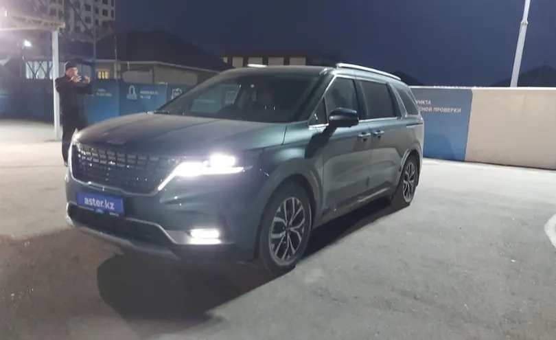 Kia Carnival 2022 года за 22 000 000 тг. в Шымкент