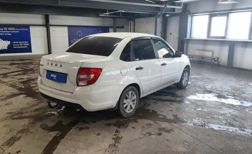 LADA (ВАЗ) Granta 2021 года за 3 800 000 тг. в Астана фото 3