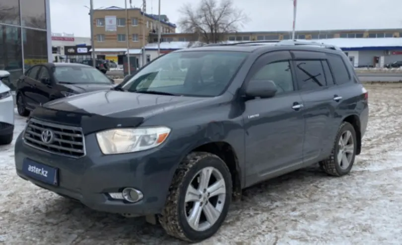 Toyota Highlander 2007 года за 7 000 000 тг. в Уральск