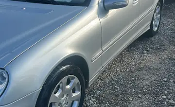 Mercedes-Benz C-Класс 2006 года за 62 000 000 тг. в Шымкент фото 2