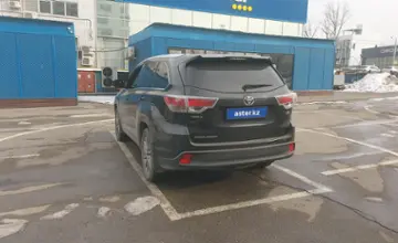Toyota Highlander 2014 года за 16 000 000 тг. в Алматы фото 4