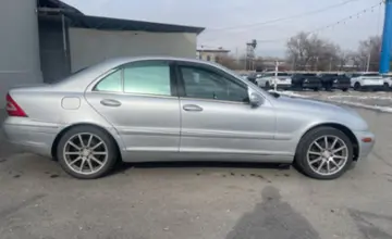 Mercedes-Benz C-Класс 2002 года за 3 000 000 тг. в Тараз фото 4