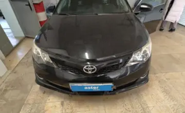 Toyota Camry 2013 года за 7 200 000 тг. в Актобе фото 2