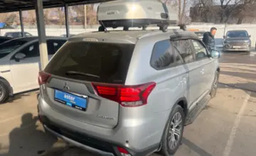 Mitsubishi Outlander 2016 года за 9 750 000 тг. в Алматы