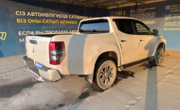 Mitsubishi L200 2021 года за 14 500 000 тг. в Алматы
