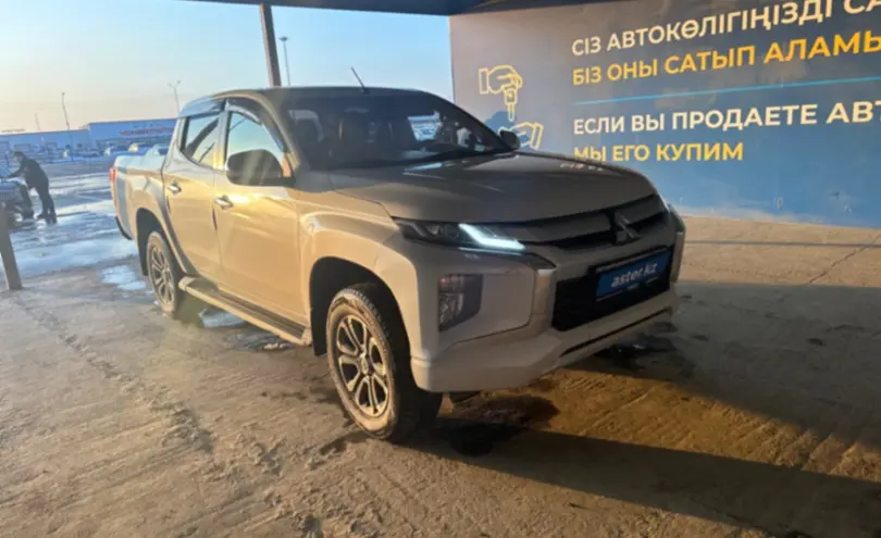 Mitsubishi L200 2021 года за 14 500 000 тг. в Алматы фото 3
