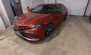 Toyota Camry 2019 года за 12 000 000 тг. в Актобе фото 1