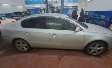 Volkswagen Passat 2008 года за 3 200 000 тг. в Астана фото 4