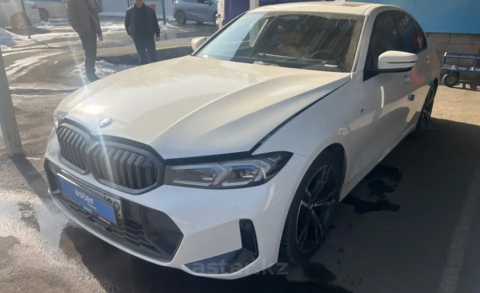 BMW 3 серии 2024 года за 40 000 000 тг. в Алматы
