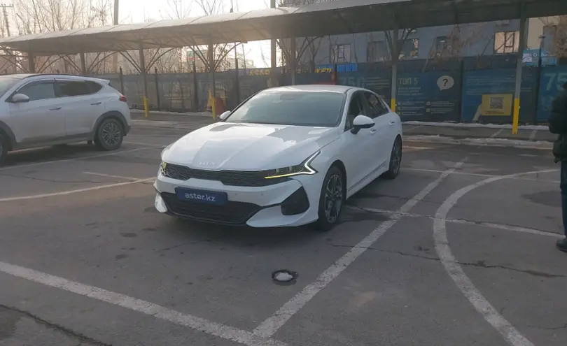 Kia K5 2022 года за 11 500 000 тг. в Алматы