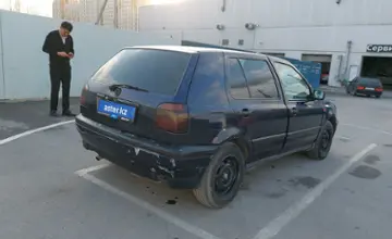 Volkswagen Golf 1995 года за 1 500 000 тг. в Шымкент фото 3