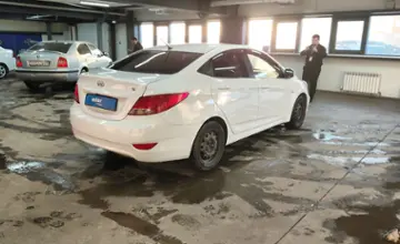 Hyundai Accent 2013 года за 3 650 000 тг. в Астана фото 3