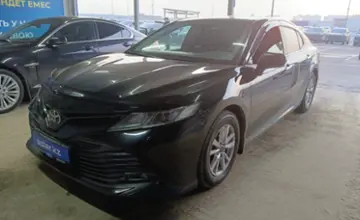 Toyota Camry 2019 года за 13 000 000 тг. в Алматы фото 1