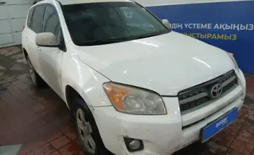 Toyota RAV4 2012 года за 8 000 000 тг. в Астана фото 3