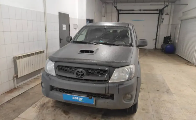 Toyota Hilux 2011 года за 12 000 000 тг. в Актобе фото 2