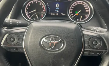 Toyota Camry 2023 года за 16 000 000 тг. в Астана