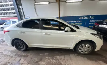 Hyundai Accent 2018 года за 6 500 000 тг. в Астана фото 4