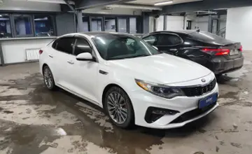Kia Optima 2018 года за 9 000 000 тг. в Астана фото 2