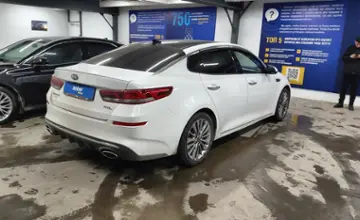 Kia Optima 2018 года за 9 000 000 тг. в Астана фото 3
