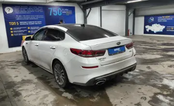 Kia Optima 2018 года за 9 000 000 тг. в Астана фото 4