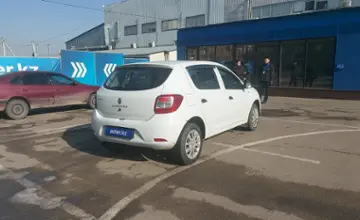 Renault Sandero 2018 года за 4 000 000 тг. в Алматы фото 3
