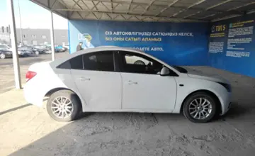 Chevrolet Cruze 2010 года за 2 200 000 тг. в Алматы фото 4