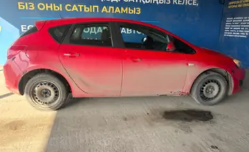 Opel Astra 2014 года за 3 700 000 тг. в Алматы фото 4