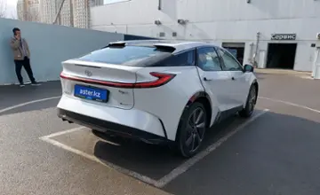 Toyota bZ4X 2025 года за 14 500 000 тг. в Шымкент фото 3