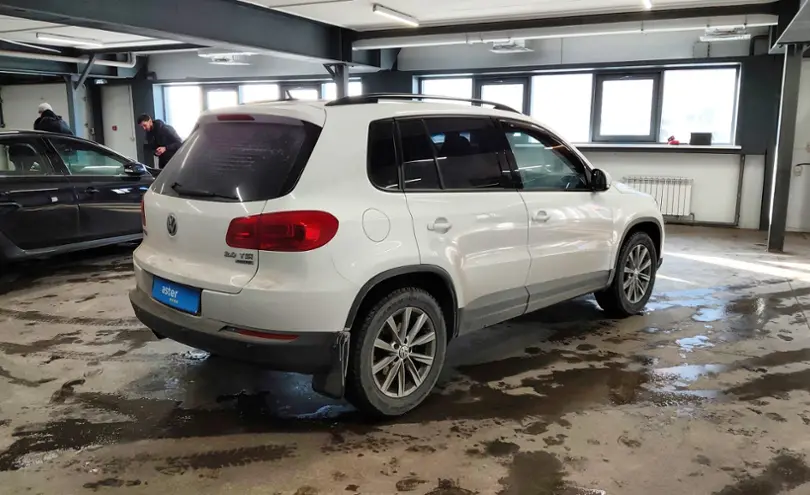 Volkswagen Tiguan 2013 года за 7 500 000 тг. в Астана фото 3