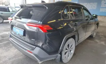 Toyota RAV4 2023 года за 18 000 000 тг. в Алматы