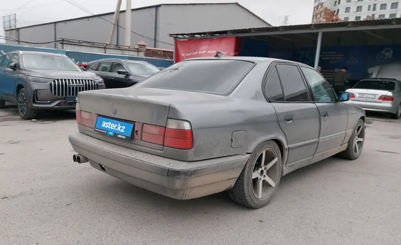 BMW 5 серии 1993 года за 2 500 000 тг. в Шымкент фото 3