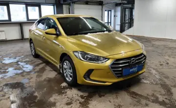 Hyundai Elantra 2017 года за 7 400 000 тг. в Астана фото 2