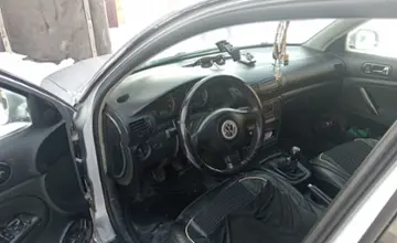 Volkswagen Passat 2001 года за 2 300 000 тг. в Астана
