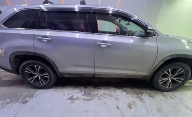 Toyota Highlander 2019 года за 16 000 000 тг. в Павлодар фото 4