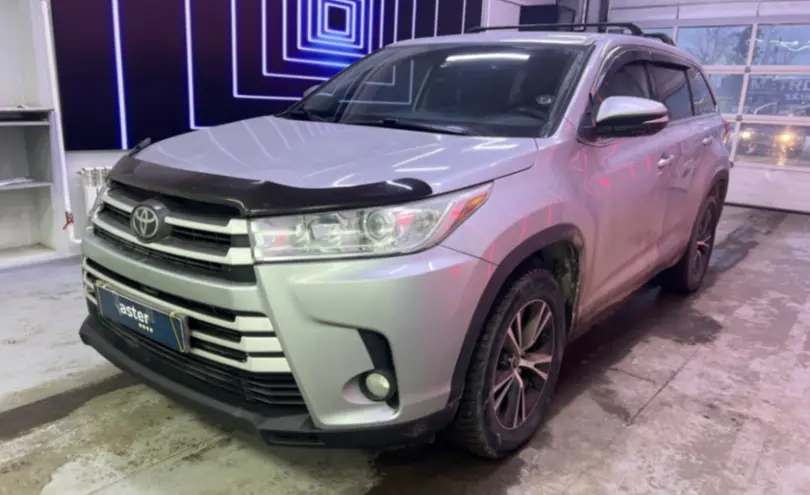 Toyota Highlander 2019 года за 16 000 000 тг. в Павлодар