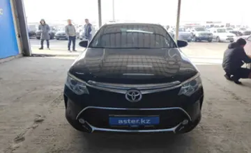 Toyota Camry 2017 года за 13 500 000 тг. в Алматы фото 2