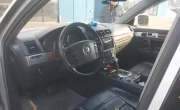 Volkswagen Touareg 2002 года за 4 600 000 тг. в Алматы фото 5