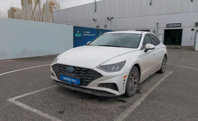 Hyundai Sonata 2019 года за 12 500 000 тг. в Шымкент