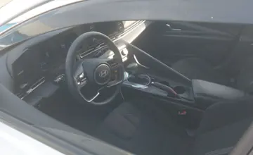 Hyundai Elantra 2024 года за 9 800 000 тг. в Алматы фото 5