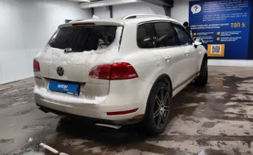 Volkswagen Touareg 2011 года за 11 000 000 тг. в Астана фото 3
