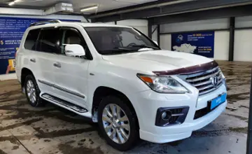 Lexus LX 2008 года за 16 500 000 тг. в Астана фото 2