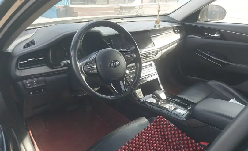 Kia K7 2019 года за 10 500 000 тг. в Алматы фото 5