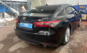 Toyota Camry 2019 года за 12 500 000 тг. в Астана