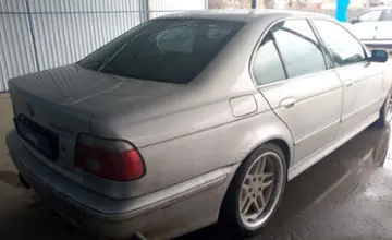 BMW 5 серии 2002 года за 6 000 000 тг. в Тараз